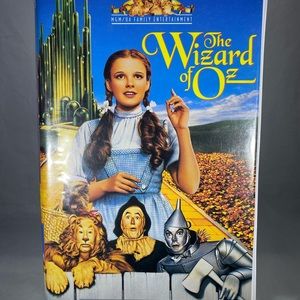 Mint condition. Classic Wizard if OZ VHS.